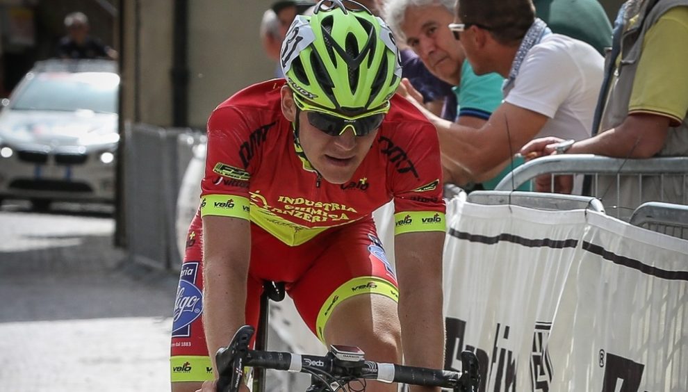 Sta meglio il ciclista caduto durante l'Eroica Under 23