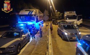 Operazione "Safe Driving for good transport", camionista sorpreso ubriaco al casello Valdichiana