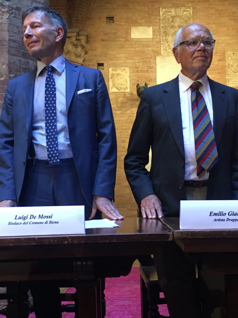 Il sindaco De Mossi a Siena Tv: "Un drappellone che va gustato da vicino e da lontano"