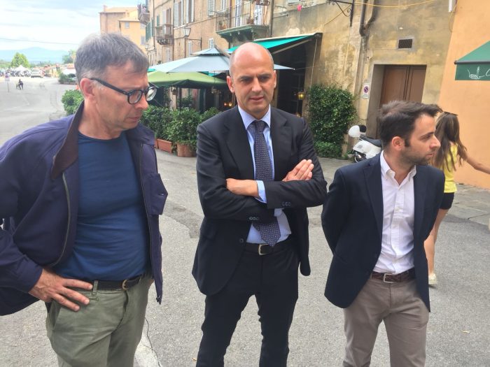 Lor&egrave; e Mugnai rispondono a Piccini: "Ancora non sappiamo niente sugli assessori, sar&agrave; De Mossi a decidere"