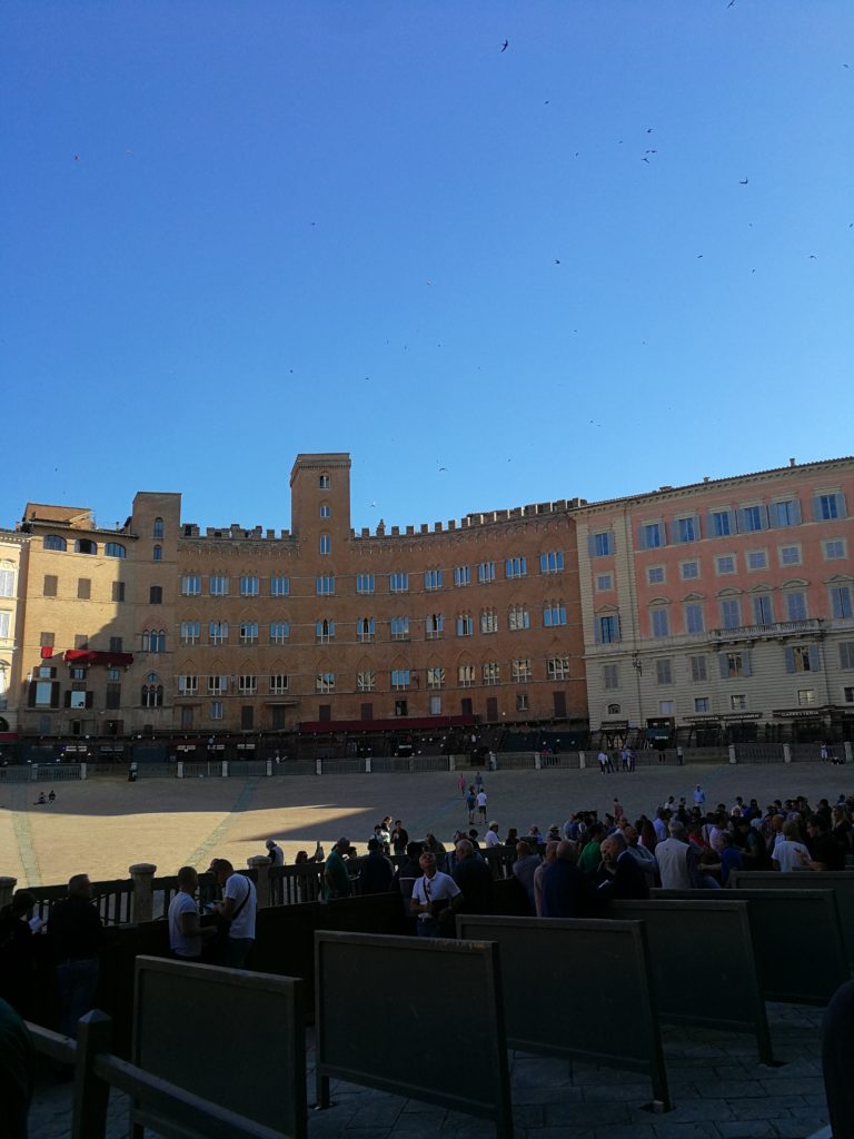 Tratta, al via le 5 batterie