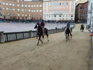 Palio 2 luglio 2022, le batterie delle prove regolamentate del 27 e 28 giugno