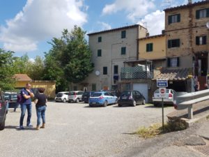 La Polizia blocca il 60enne afghano che ha legato e accoltellato la moglie