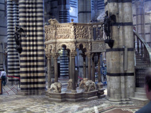 Completato il restauro del pulpito del Duomo di Siena