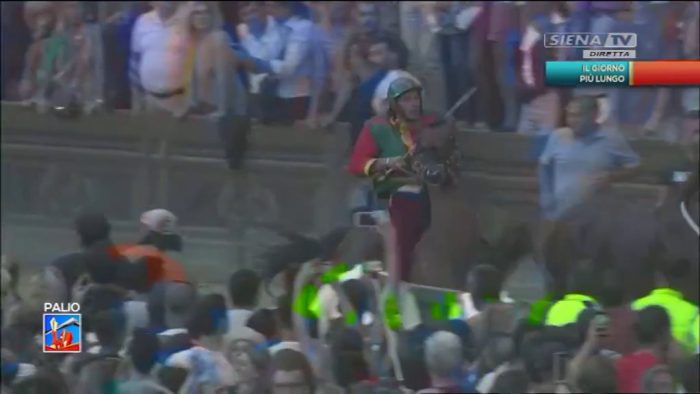 IL DRAGO VINCE IL PALIO DEL 2 LUGLIO 2018