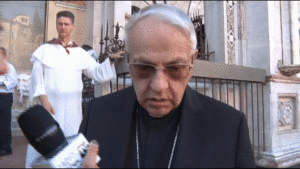 Polemica Drappellone, l'arcivescovo Buoncristiani: "Ecco perchè non ho voluto benedirlo"