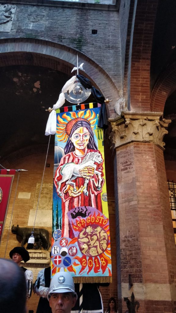 Le parole del Sindaco De Mossi durante la presentazione del drappellone