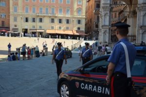 TRUFFE AGLI ANZIANI E PROBLEMA SICUREZZA. COSA PENSANO I SENESI