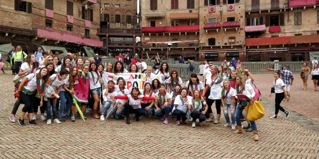 La pioggia non ferma le donne del Drago: in 132 a pranzo per il consueto raduno del 14