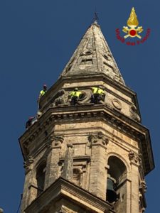 Fulmine colpisce il campanile di San Biagio, verifiche sulla stabilit&agrave;