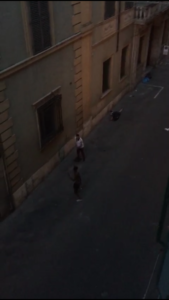 Botte in Via Roma. Il video della rissa