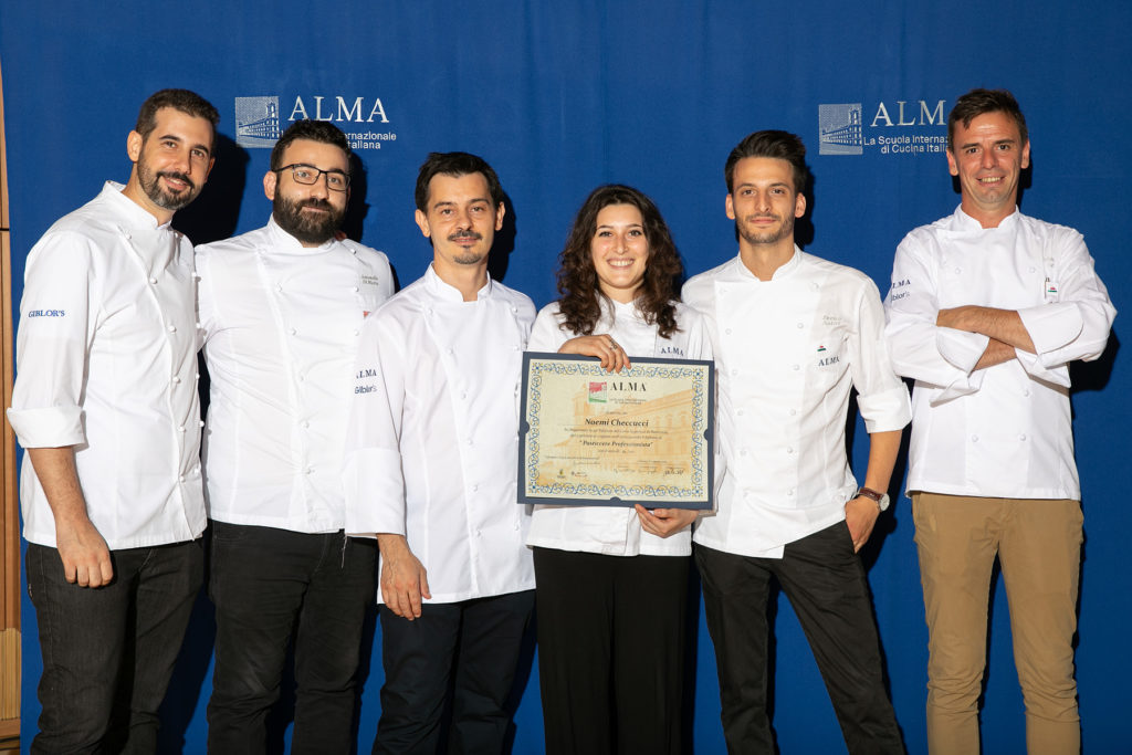 Una senese si diploma pasticcera alla scuola internazionale di cucina di Gualtiero Marchesi