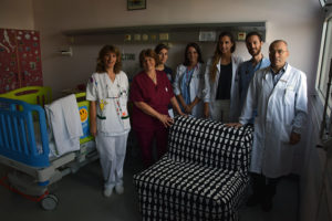 Grazie al cuore dei senesi venti poltrone letto per i genitori dei bimbi ricoverati in Pediatria