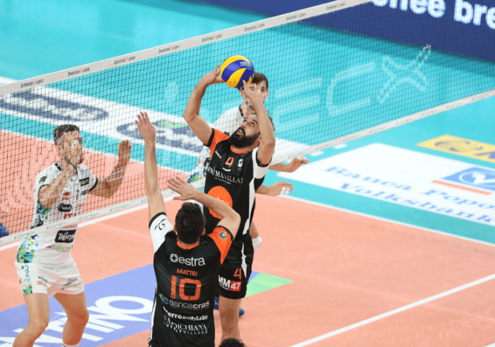 Esordio storico per l'Emma Villas in Superlega ma &egrave; Trento a far festa