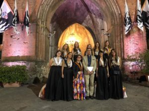 Lupa in festa: la rituale consegna delle monete dal Comune