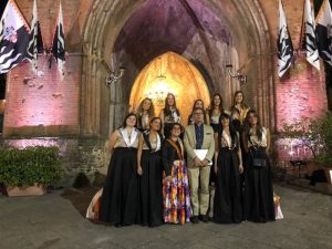 Lupa in festa: la rituale consegna delle monete dal Comune