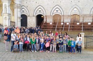 I bambini delle scuole tornano in Piazza per la quarta prova