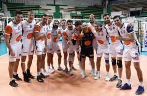 Prima vittoria in SuperLega per l'Emma Villas Siena che abbatte la Revivre Milano 3-2