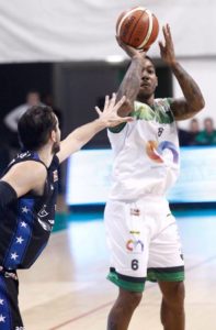 La Mens Sana cede di misura al PalaEstra con Latina 82-79