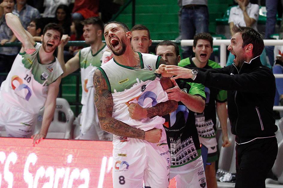 Mens Sana in palestra per preparare la sfida di Casale Monferrato