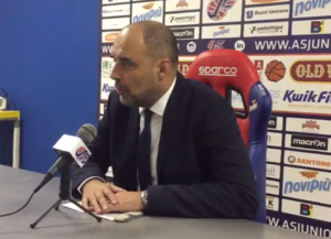 Moretti: "Partita persa a fine secondo quarto. Gli infortuni fanno pi&ugrave; male del ko"