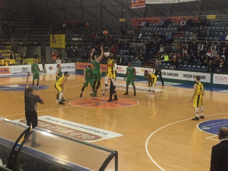 La Mens Sana cade a Scafati 85-73