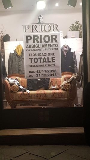 Chiude anche Prior Abbigliamento in via Malavolti