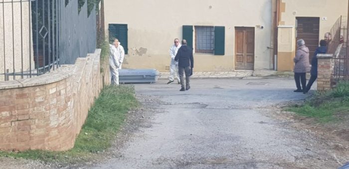 Non si presenta a lavoro, trovato senza vita dai Vigili del Fuoco nella sua abitazione (FOTO)