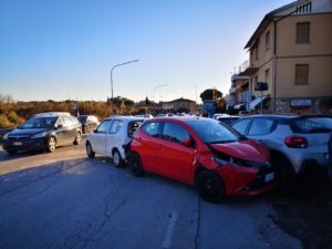 Incidente all'ingresso Autopalio Siena Nord, traffico in tilt