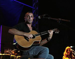Capodanno, in Piazza del Campo il concerto di Alex Britti