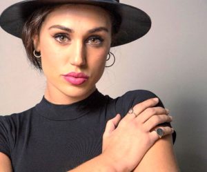 Porta Siena, per festeggiare i suoi 11 anni ecco Cecilia Rodriguez