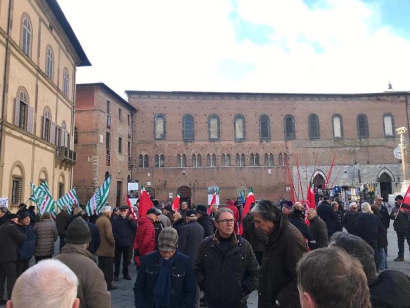I sindacati dei pensionati senesi in protesta contro la legge di bilancio 2019