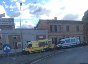 Donna investita in via Aretina ricoverata alle Scotte in gravi condizioni
