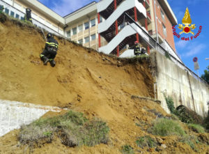 Frana alle Scotte, sar&agrave; ridotta l'area di parcheggio