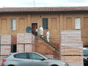 Ris di Roma al lavoro sulla scena del delitto a Castelnuovo Scalo