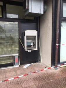 Rapina a Isola d'Arbia, esplode il bancomat al Centro civico