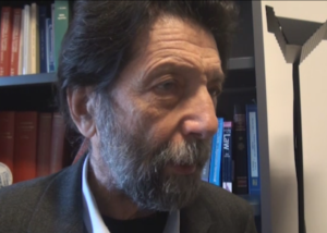 Cacciari: "In arrivo 8 milioni di migranti, l'Europa ci dia una strategia per accoglierli"