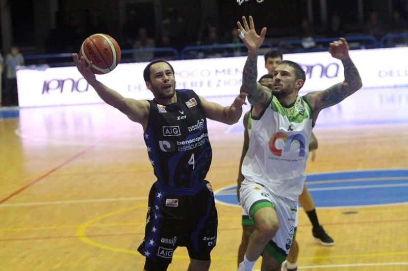 Mens Sana ancora ko in trasferta: Latina la spunta per 89-84