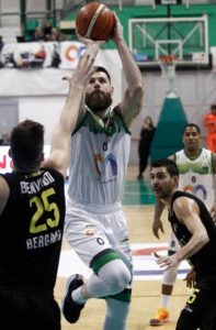 Poletti ufficiale a Verona. Macchi: "Offerta vantaggiosa. Sbloccheremo il mercato per sostituirlo"