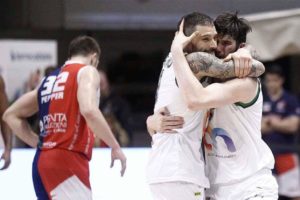 Presunto insulto razzista, la nota della Mens Sana