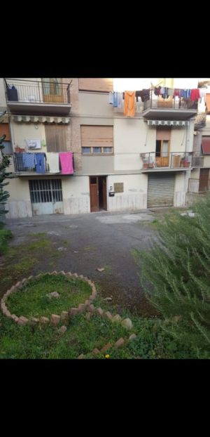 Dramma a Poggibonsi, pensionato novantenne si impicca in casa