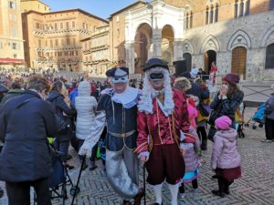 Grande successo per il marted&igrave; grasso in Piazza del Campo