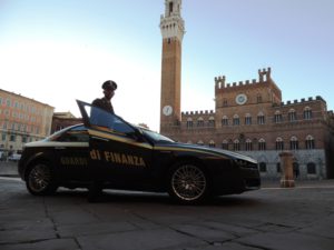 Badante sconosciuta al fisco scoperta dalla Guardia di Finanza