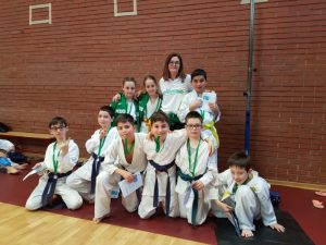 Tante medaglie per i giovanissimi della Mens Sana Karate