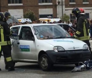La strada tra passione e sicurezza, la Caserma Bandini apre agli studenti