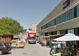 Colpo al Brico in Massetana: i ladri portano via denaro e furgone