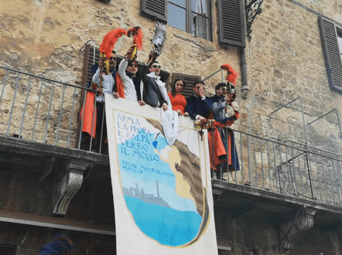In Piazza del Campo la carciofata delle Feriae Matricularum 2019