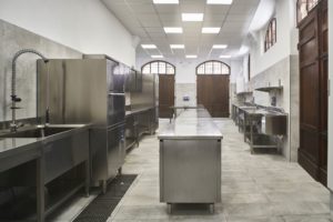 Stasera l'inaugurazione delle nuove cucine nella contrada della Torre