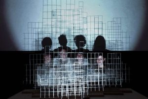 Le ombre di "Maze" chiudono la rassegna In-Box dal vivo