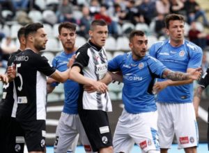 La Robur dice addio al sogno Serie B: Novara corsaro al Franchi 0-1